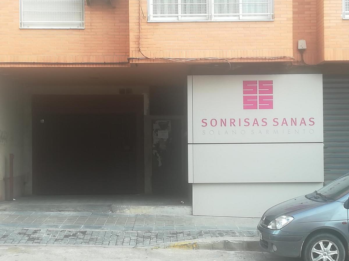 Casa Serra - Paterna - Apartamento Alquila 3 Habitaciones Con Garaje Εξωτερικό φωτογραφία